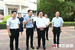 法尔克：纽卡斯尔询问了基米希的情况，球员在慕尼黑感觉很舒服